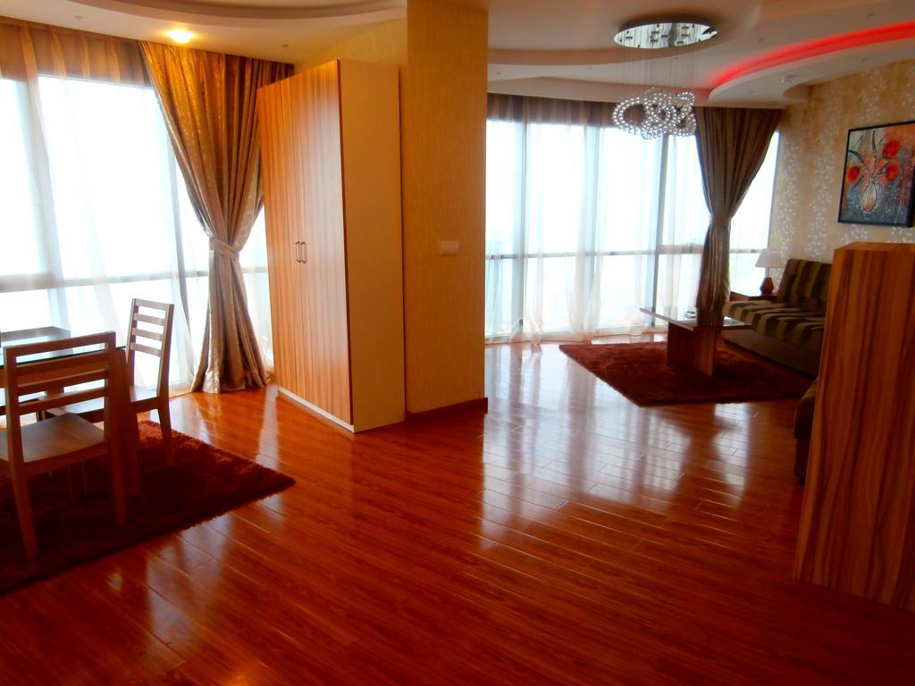 Grand Royal Batumi Aparthotel Bilik gambar