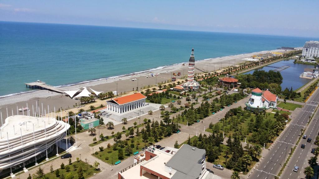 Grand Royal Batumi Aparthotel Luaran gambar